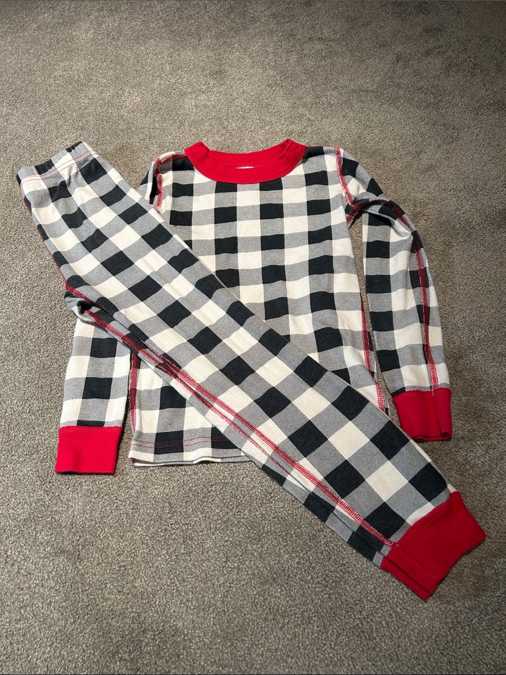 Hanna Andersson Black & White Buffalo Plaid Pajama Set with Red Trim